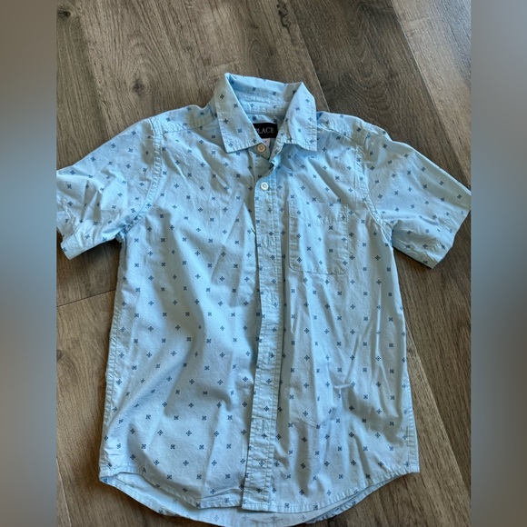 2 boys button down tops - Picture 3 of 8